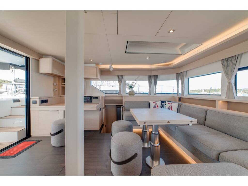 Lagoon 55 Zeri