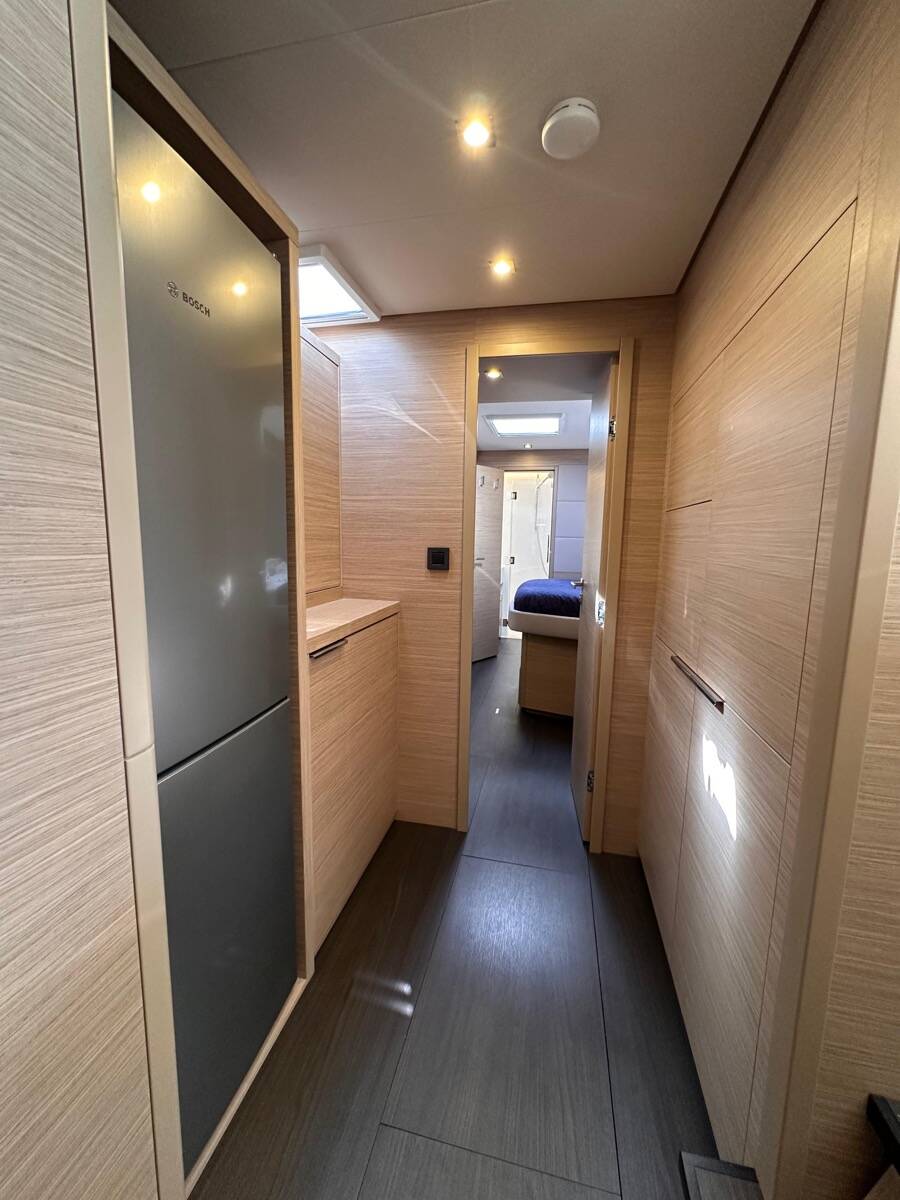 Lagoon 55  Maui- FIRST CLASS