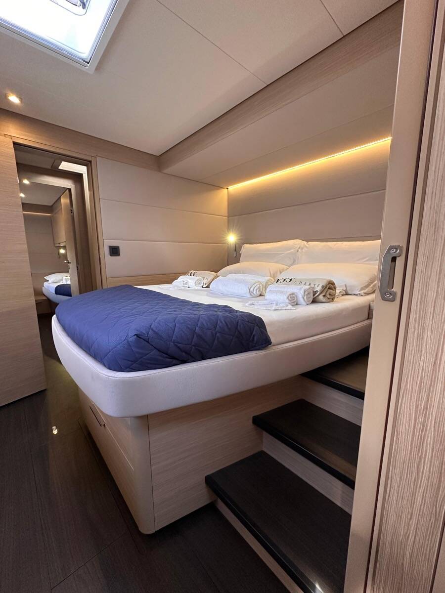 Lagoon 55  Maui- FIRST CLASS