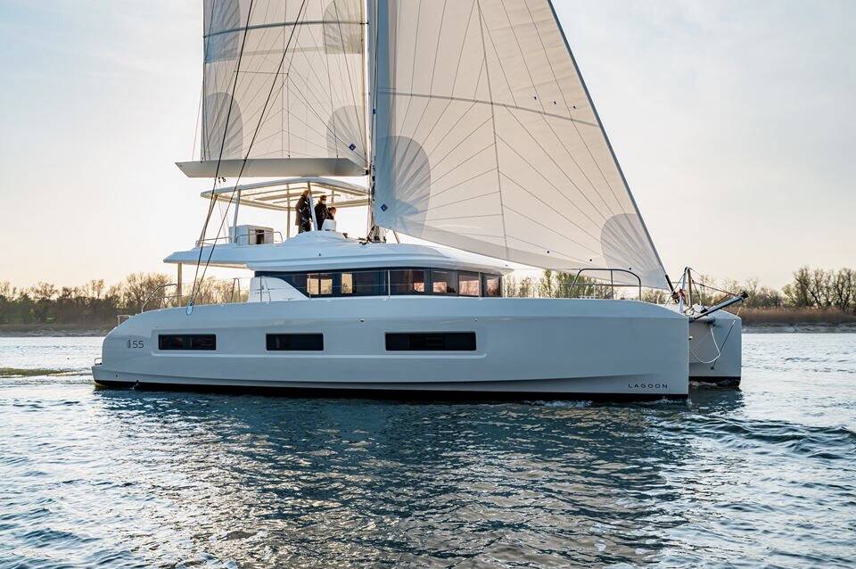 Lagoon 55  Verina Star 