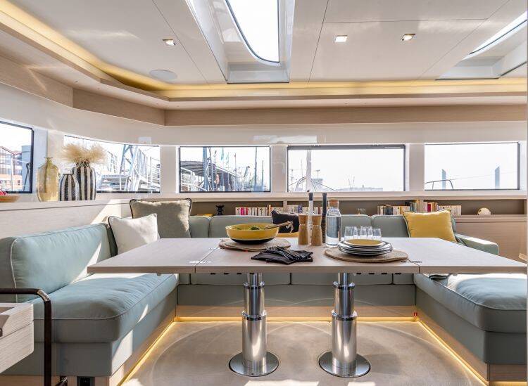 Lagoon 55  Verina Star 