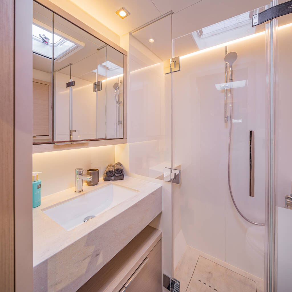 Lagoon 55 TRIWING CARIDA