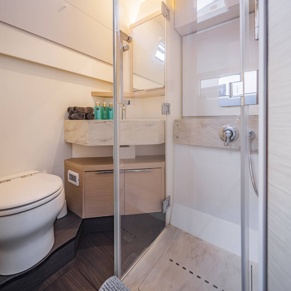 Lagoon 55 TRIWING CARIDA