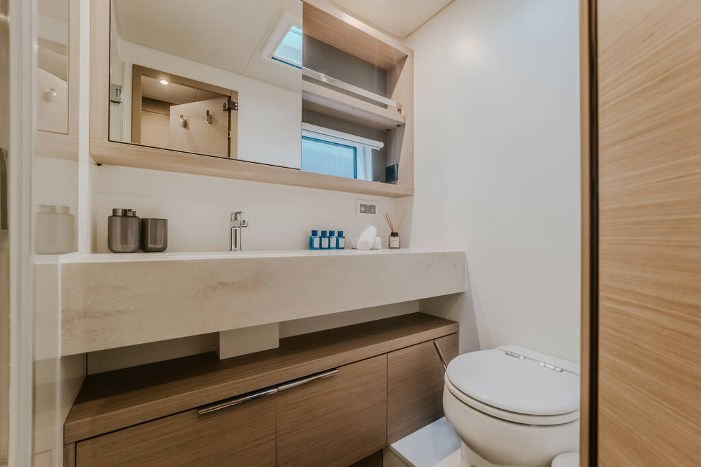 Lagoon 55 TRIWING OSSUS