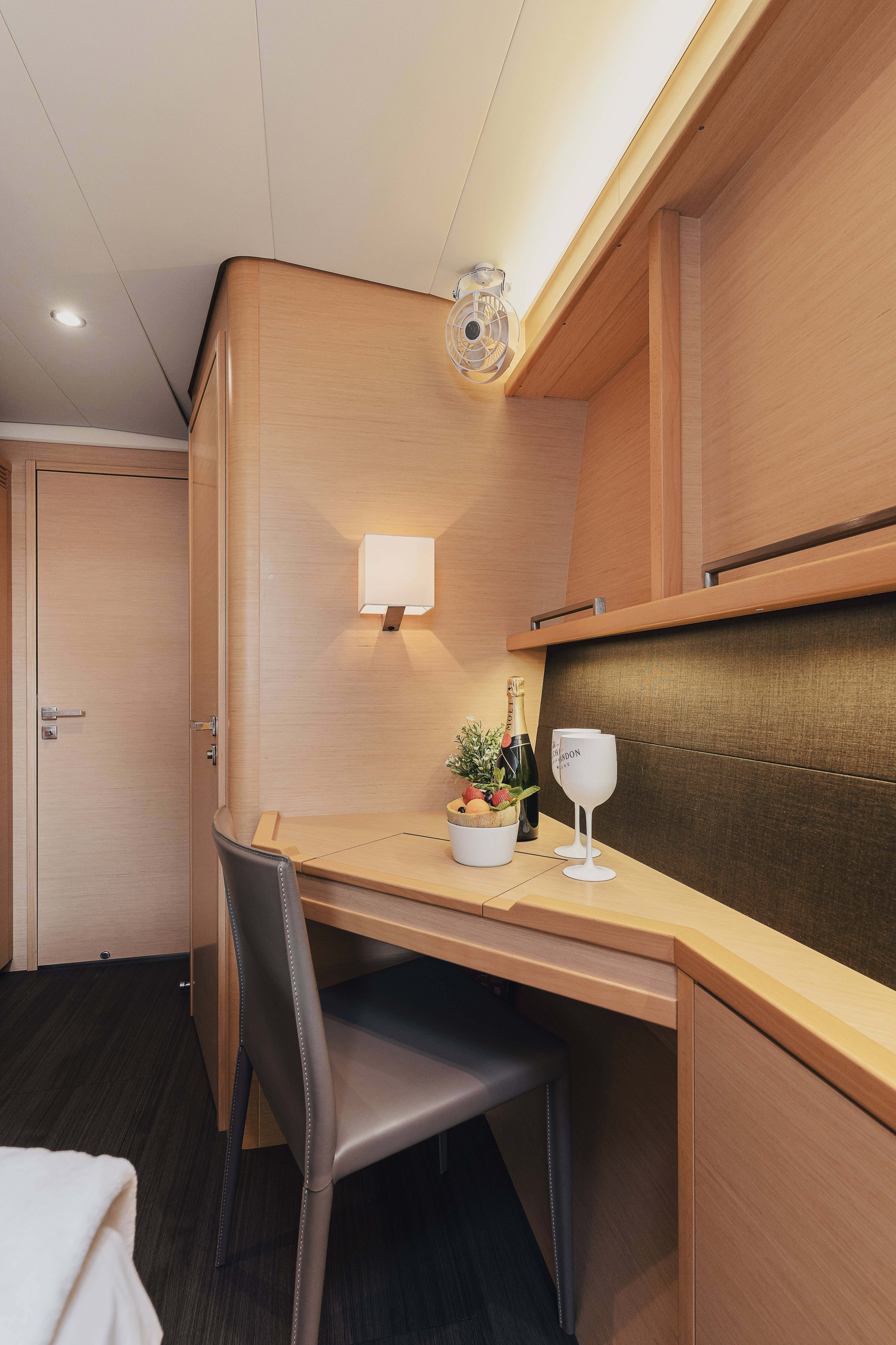 Lagoon 560 S2 FULL EQUIPE LUXE Baltsar