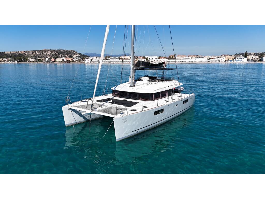Lagoon 560 S2 • Taipan