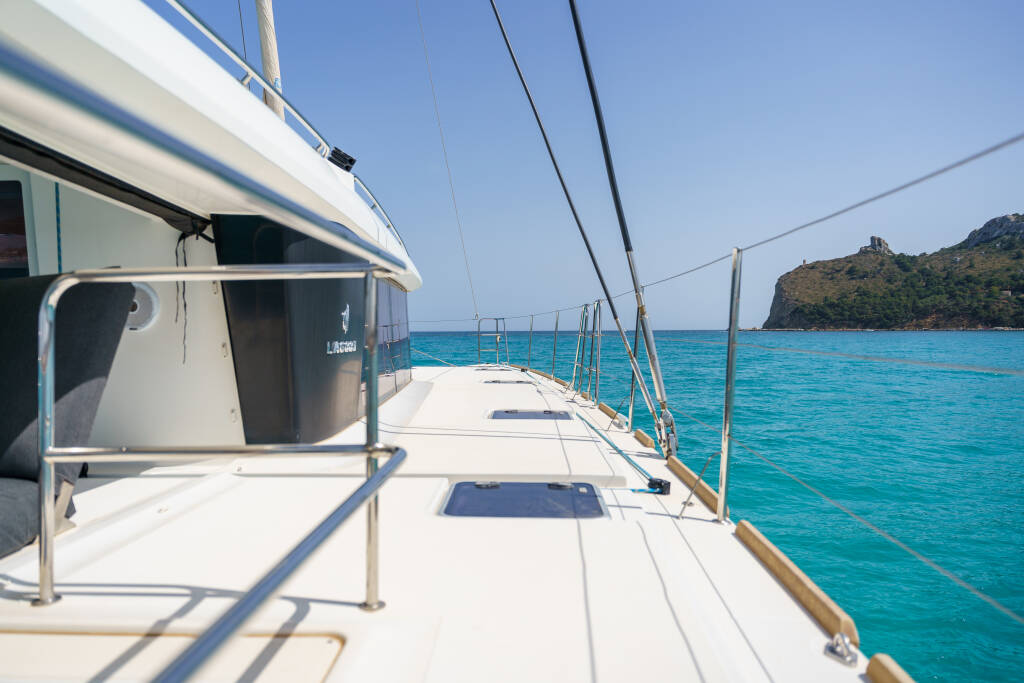 Lagoon 560 S2 Taipan