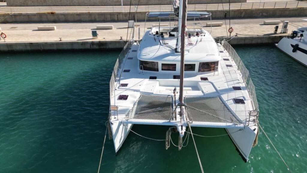 Lagoon 560 Avra II