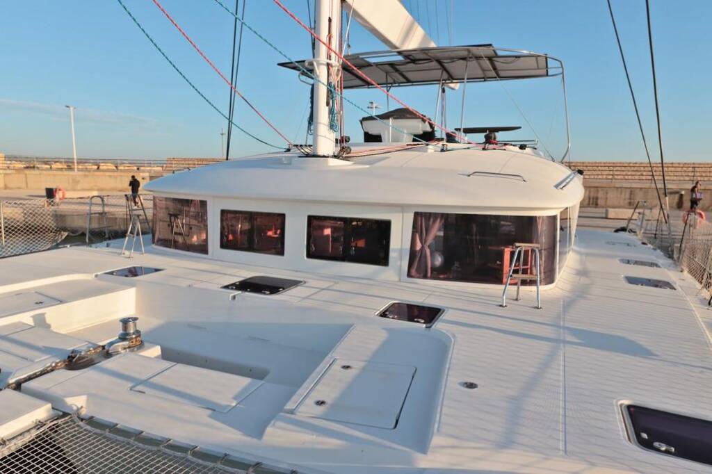 Lagoon 560 Avra II
