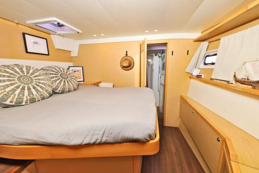 Lagoon 560 Avra II