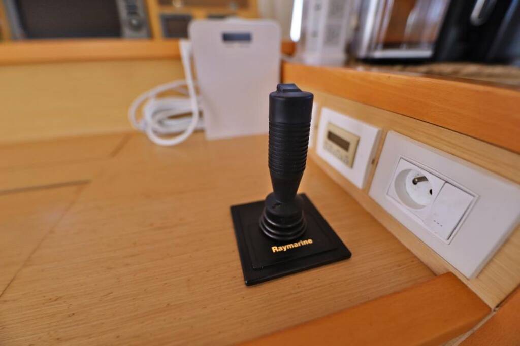 Lagoon 560 Avra II