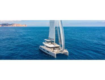Lagoon 60 Vela Bianca - FIRST CLASS