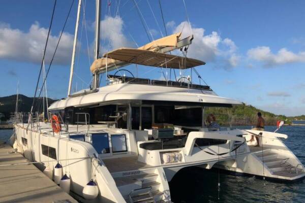 Lagoon 620 • DREAM ROQUES 