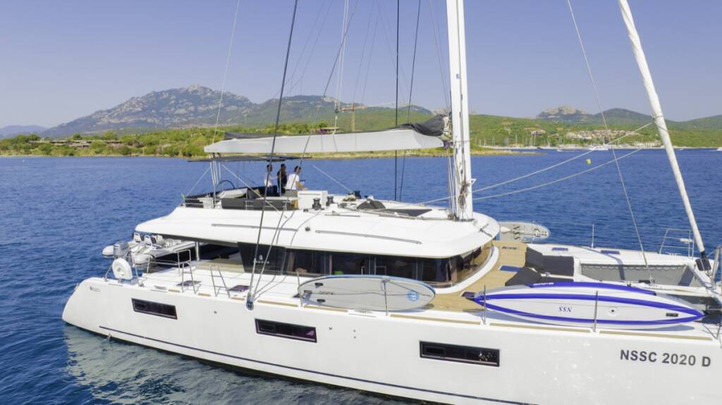 Lagoon 620  The Sun - FIRST CLASS