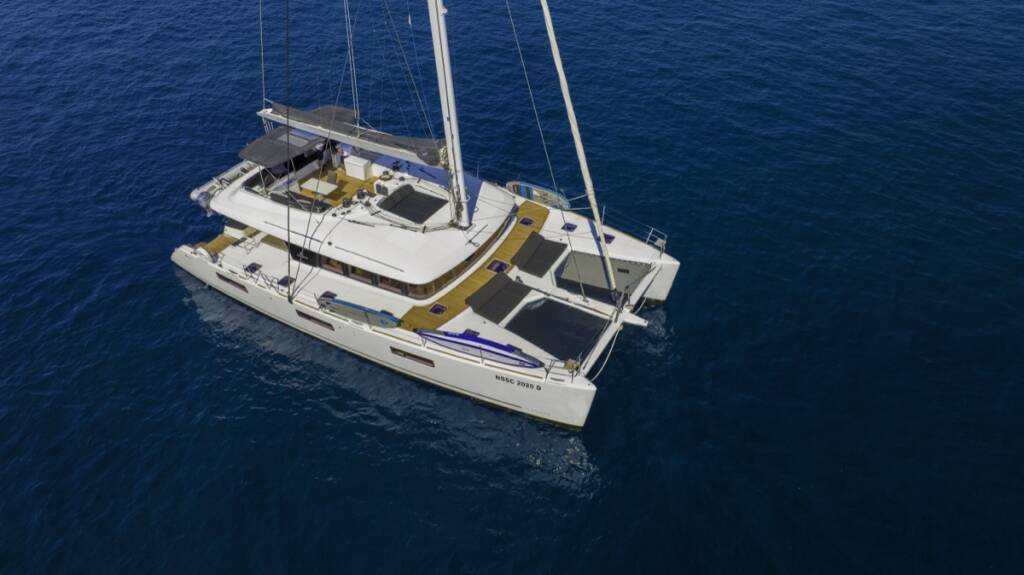 Lagoon 620  The Sun - FIRST CLASS