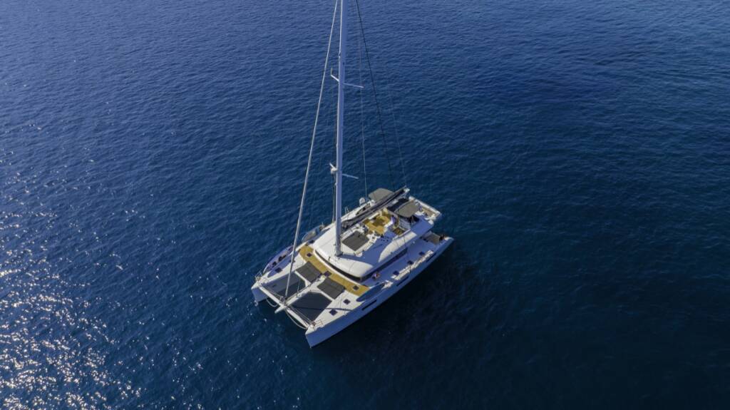 Lagoon 620  The Sun - FIRST CLASS