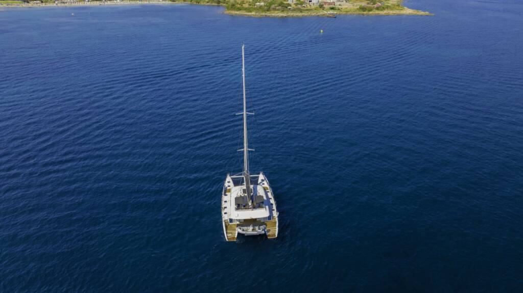 Lagoon 620  The Sun - FIRST CLASS