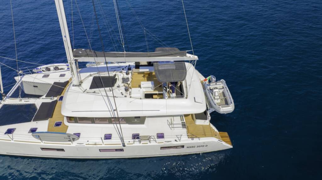 Lagoon 620  The Sun - FIRST CLASS