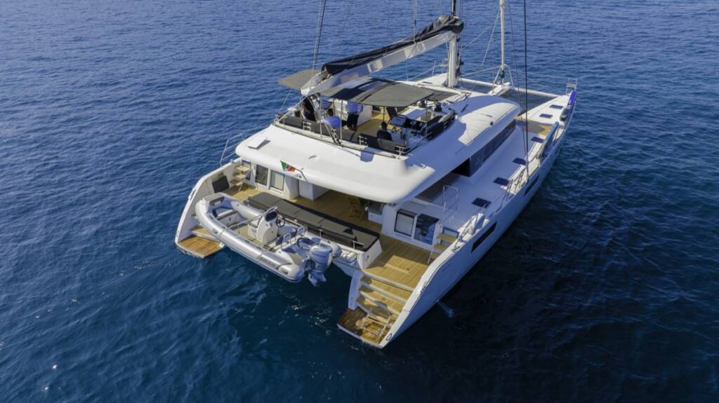 Lagoon 620  The Sun - FIRST CLASS