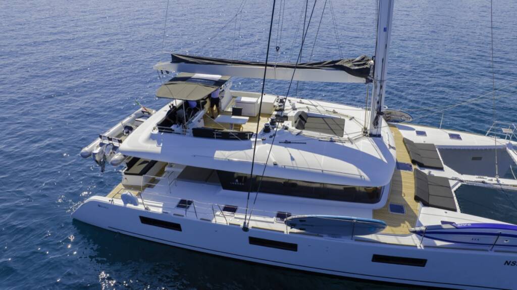 Lagoon 620  The Sun - FIRST CLASS