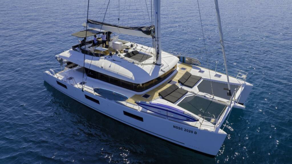 Lagoon 620  The Sun - FIRST CLASS