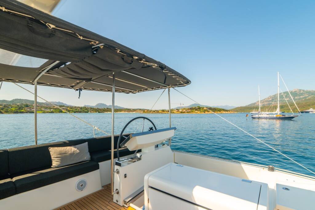 Lagoon 620  The Sun - FIRST CLASS