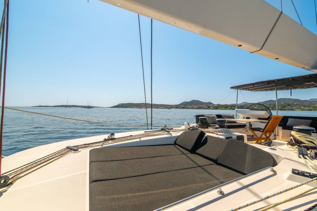 Lagoon 620  The Sun - FIRST CLASS