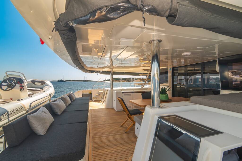 Lagoon 620  The Sun - FIRST CLASS