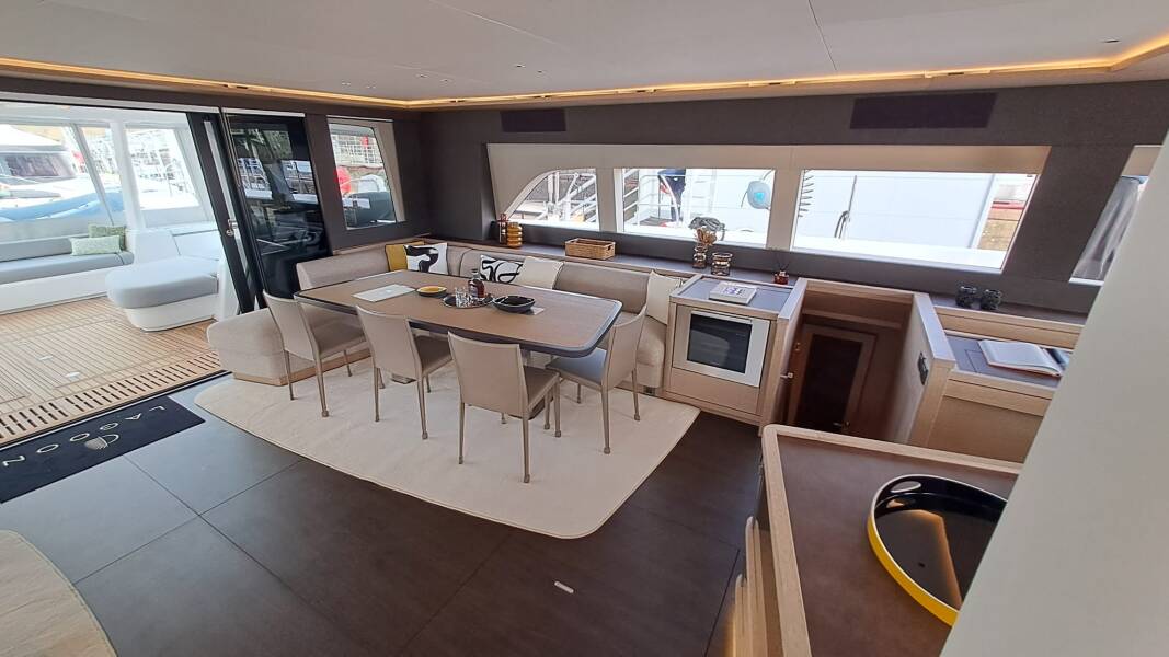 Lagoon Seventy 7 La Desirade