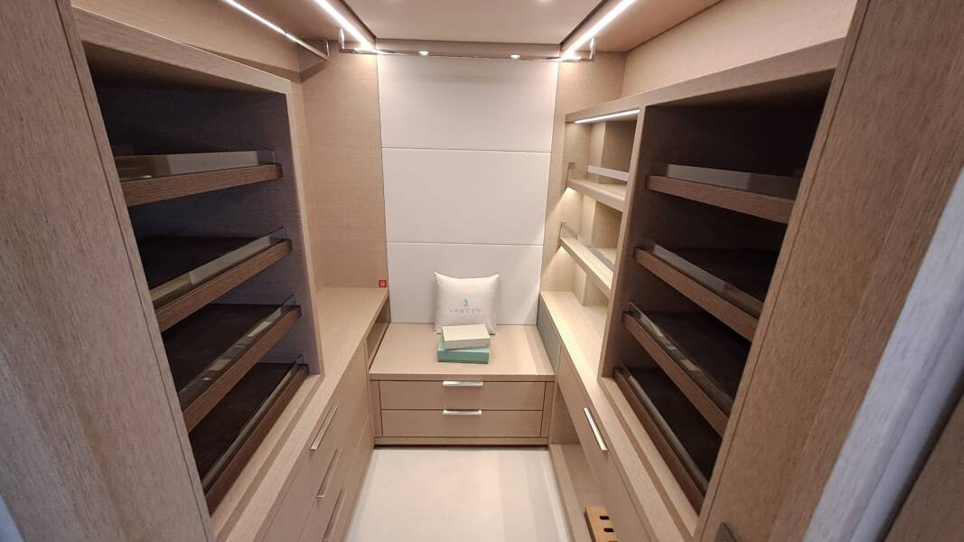 Lagoon Seventy 7 La Desirade