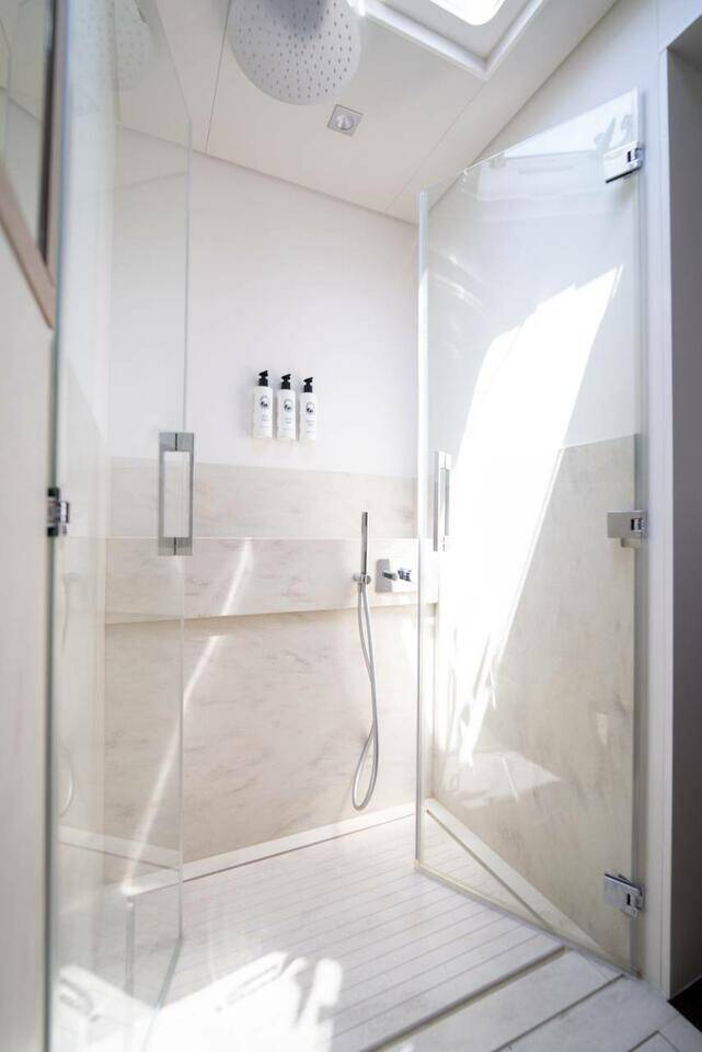 Lagoon Seventy 7 La Desirade