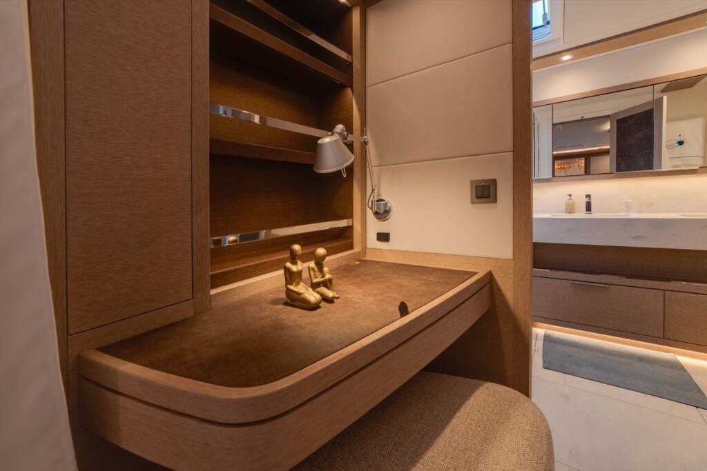 Lagoon Seventy 8 Zenit - FIRST CLASS