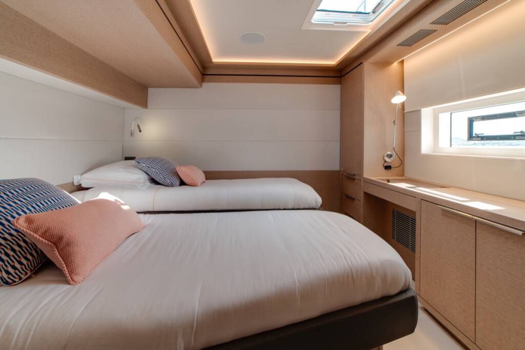 Lagoon Seventy 8 Zenit - FIRST CLASS