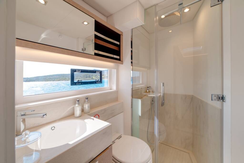 Lagoon Seventy 8 Zenit - FIRST CLASS