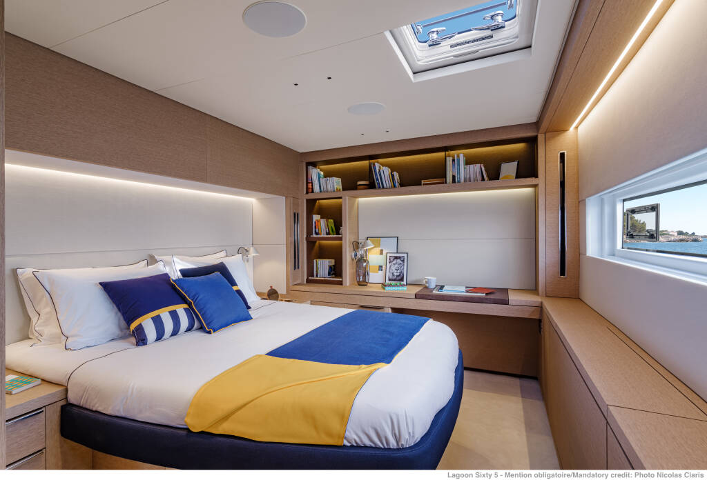 Lagoon Sixty 5  SAILUXE - Aura