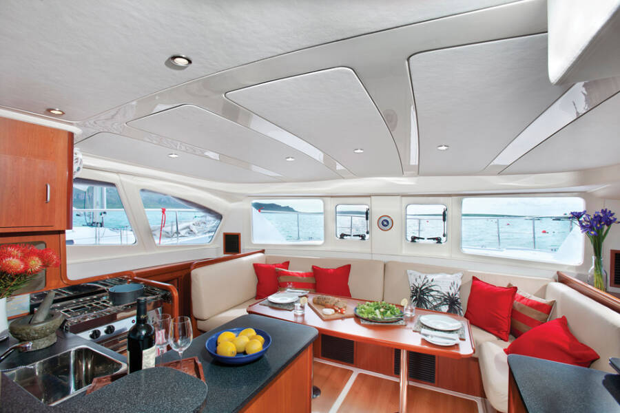 Leopard 39 Moana