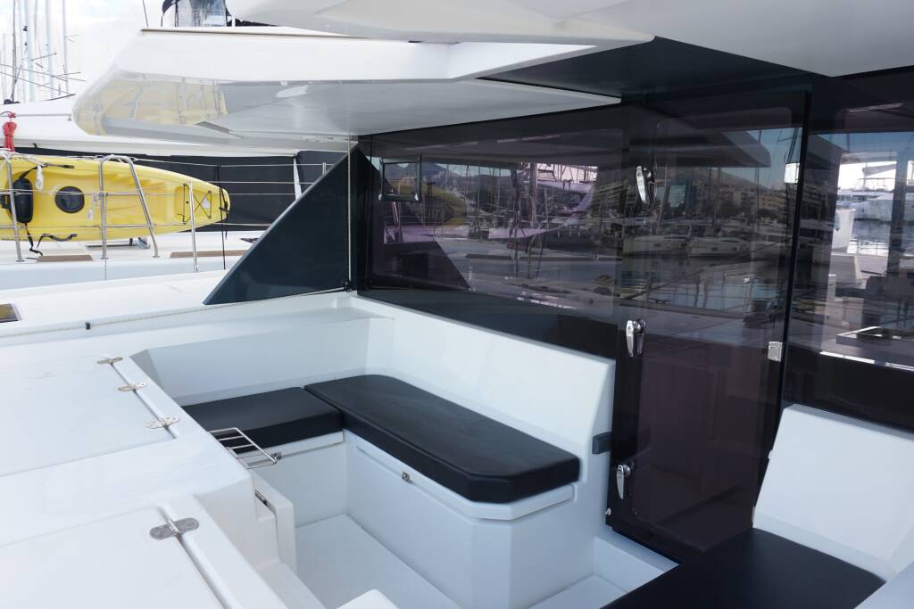 Leopard 45 Marina