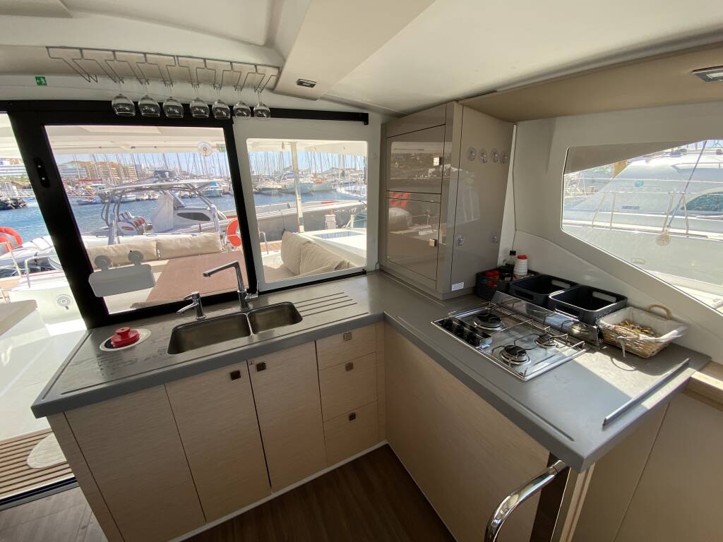 Lucia 40 Aquila (!!!from Monday!)