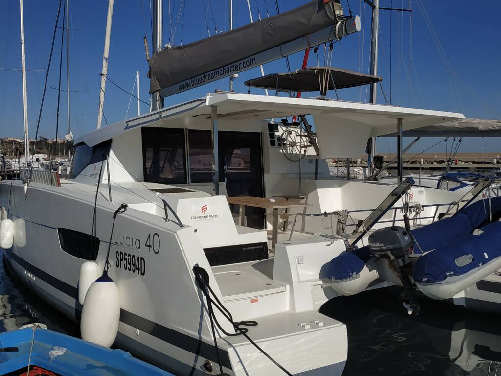 Lucia 40 Margarita