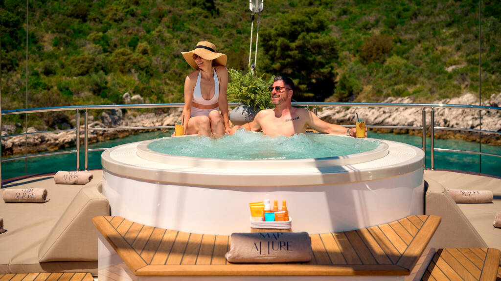 Luxury Motor Sailer M Marallure