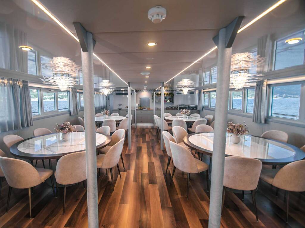 Luxury Motor Yacht Roko