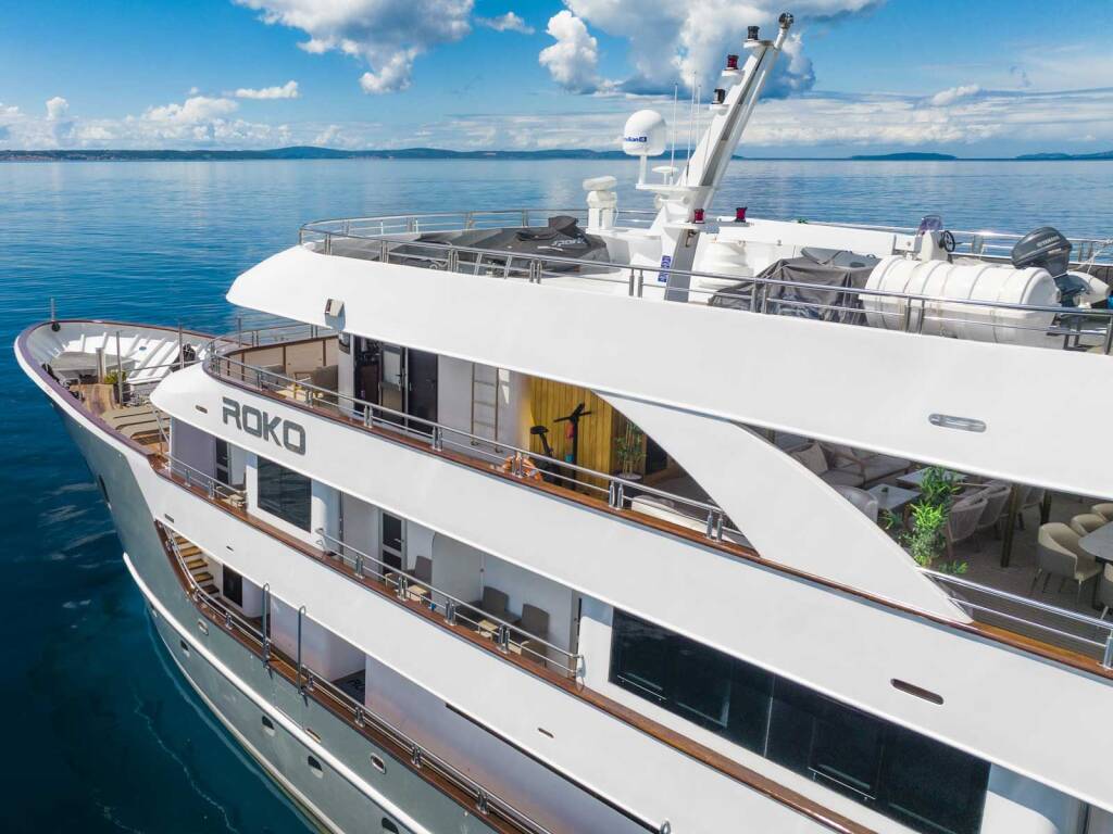 Luxury Motor Yacht Roko