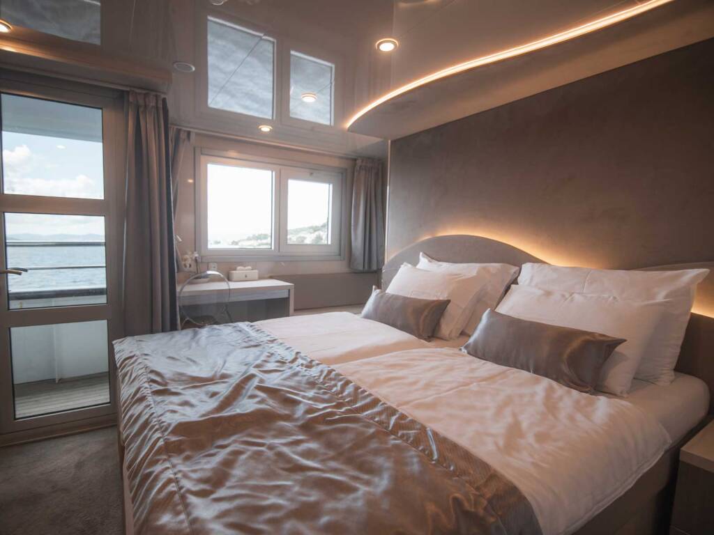 Luxury Motor Yacht Roko