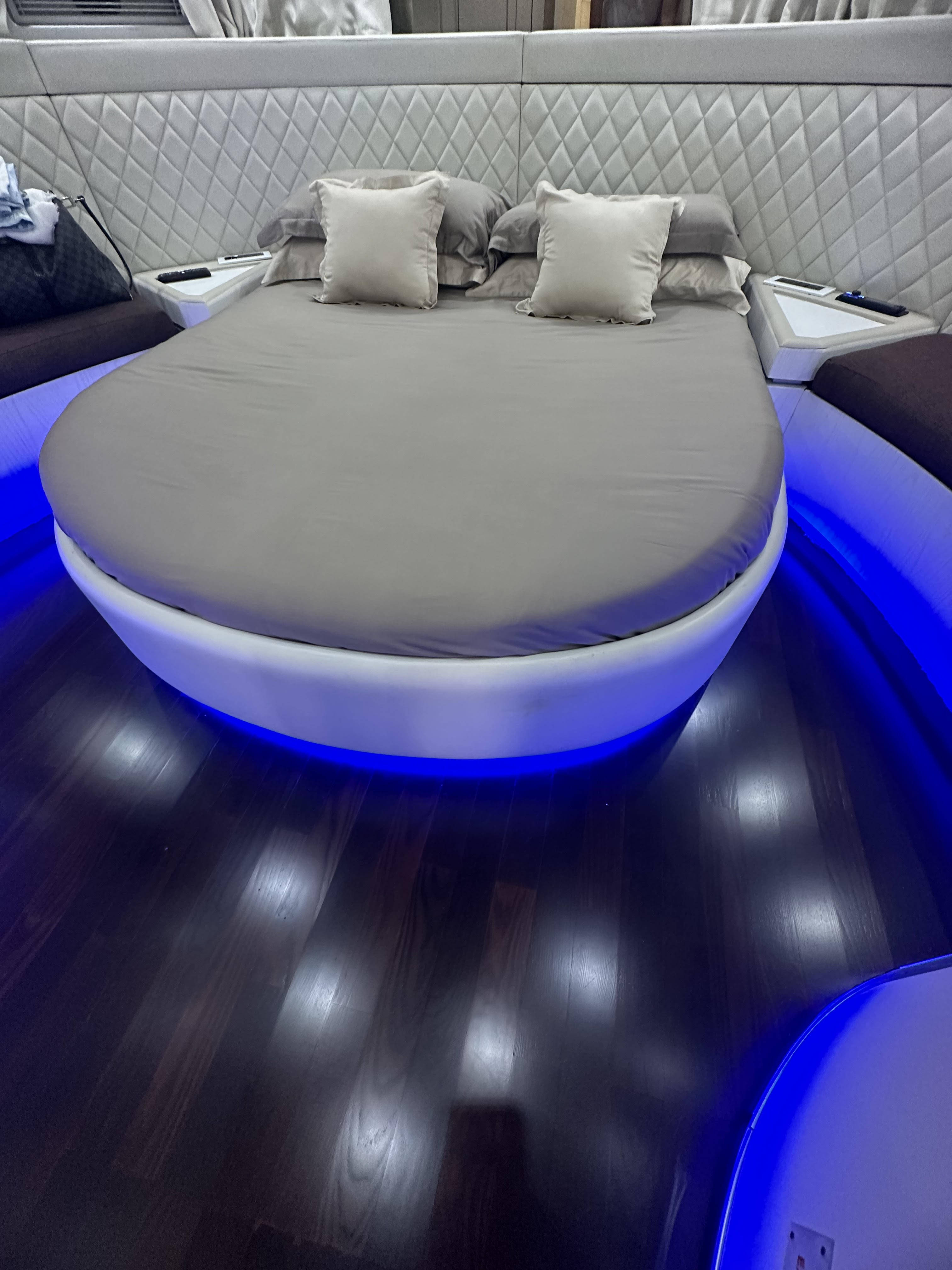 Mangusta 65 La Baronessa