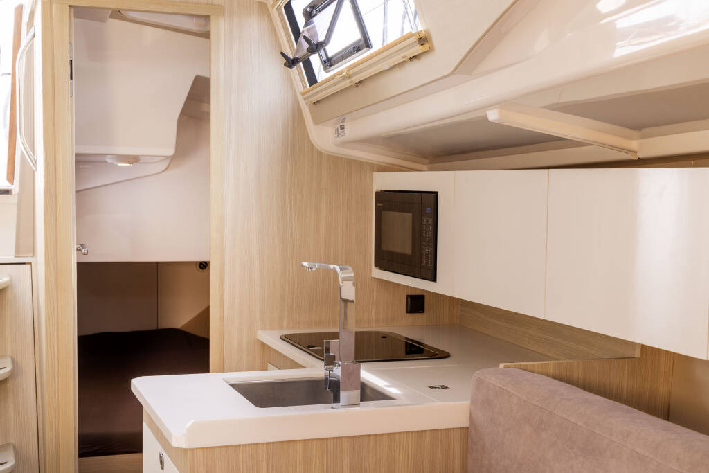 Maxus 34 Zatoka Mrowcza