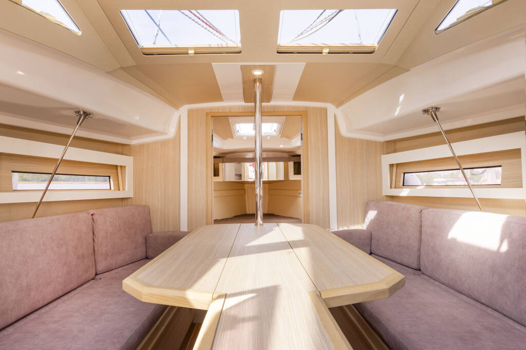 Maxus 34 Zatoka Mrowcza