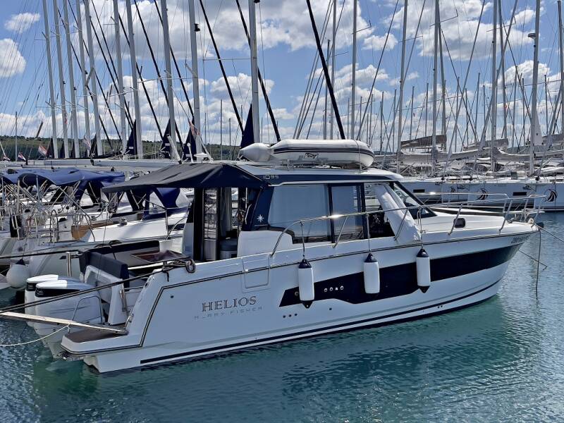 Merry Fisher 1095 Helios
