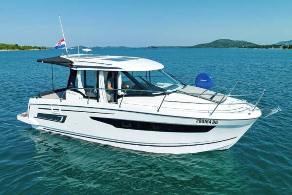 Merry Fisher 895 • Permer