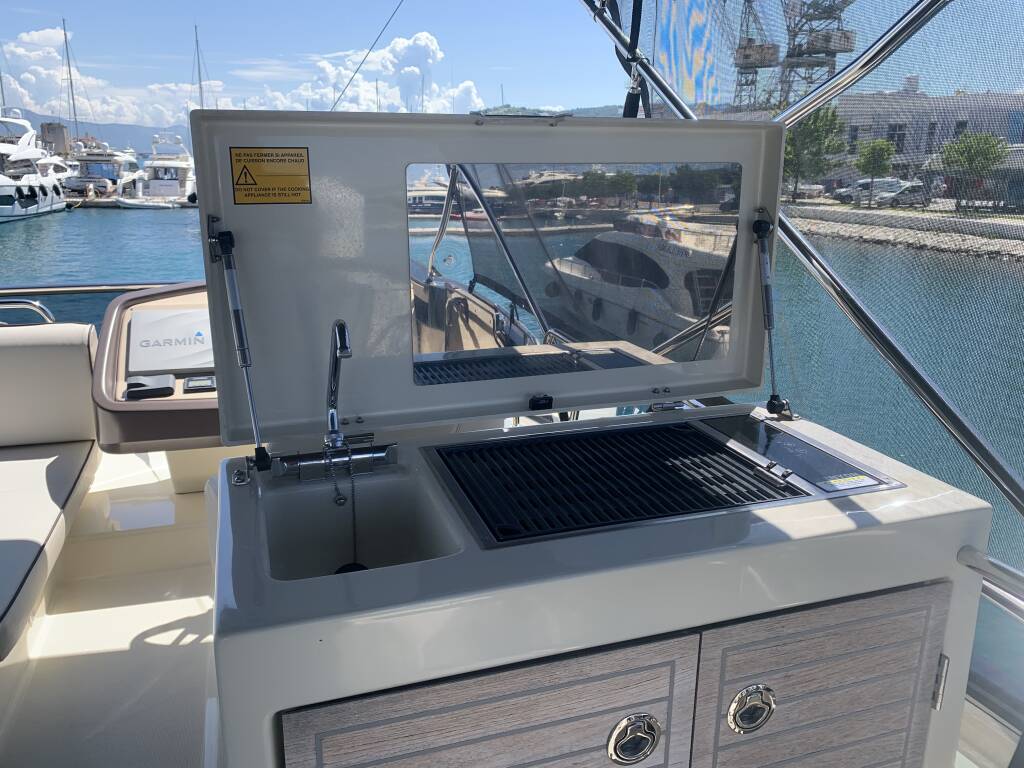 Monte Carlo 5 Sundowner
