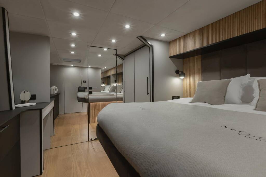 Moon Yacht 60 Moonlight